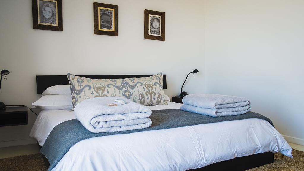 Hotel Agulhas Ocean House Extérieur photo