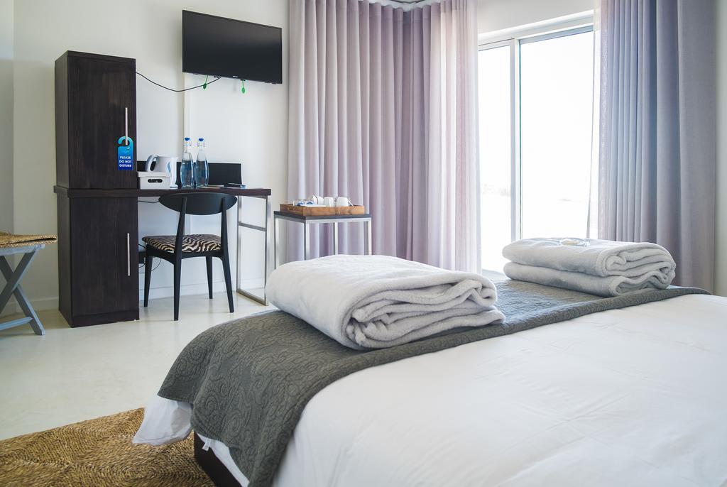 Hotel Agulhas Ocean House Extérieur photo